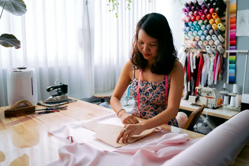 Handmade Doesn't Mean Hit-or-Miss: How Independent Makers Are Rewriting the Rules of Clothing Quality